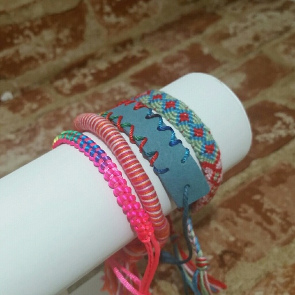 4 friendship bracelets multicolor Swifty - Picture 3 of 5